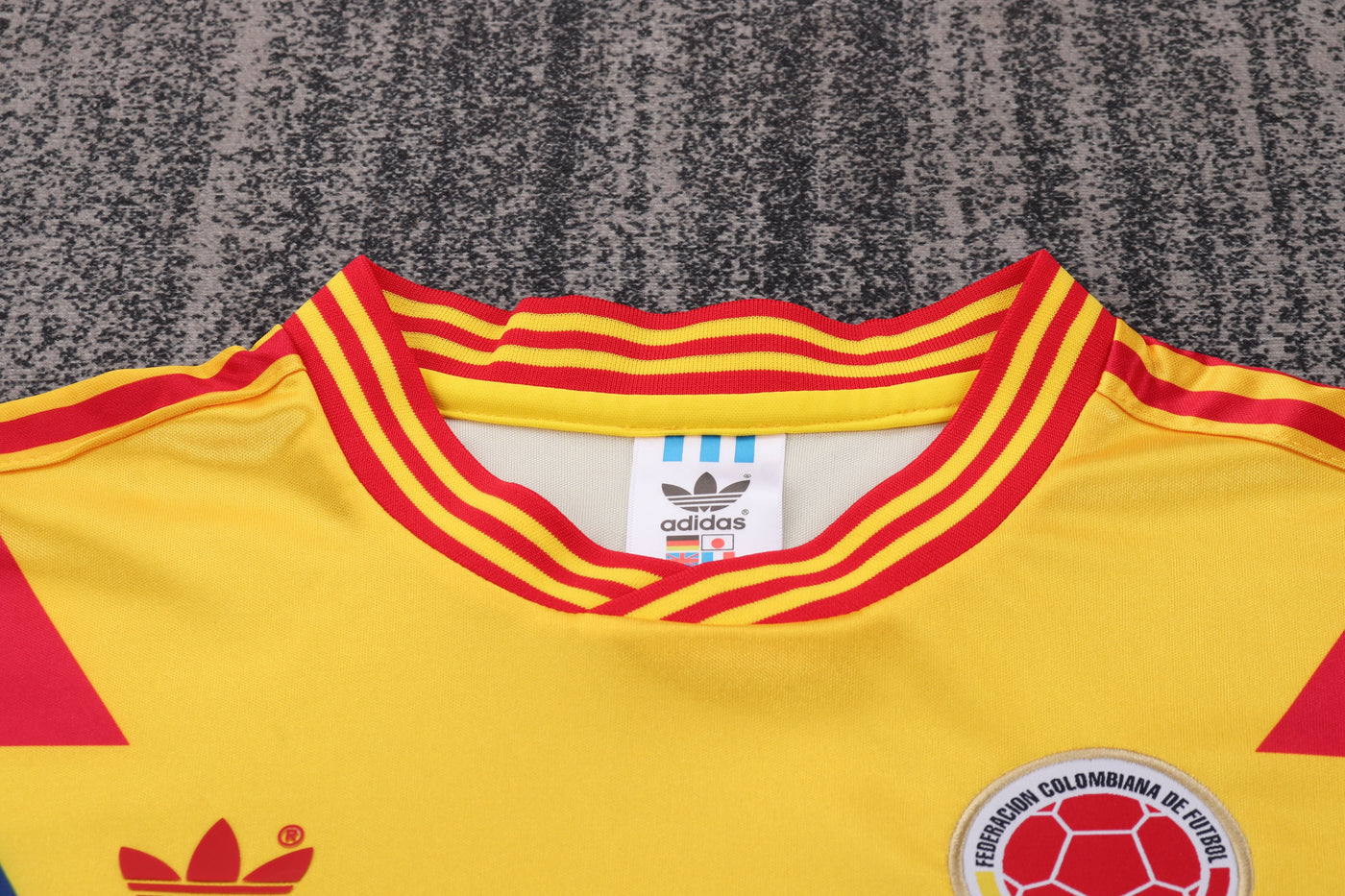 Colombia 1990 Children's Away Retro Set
