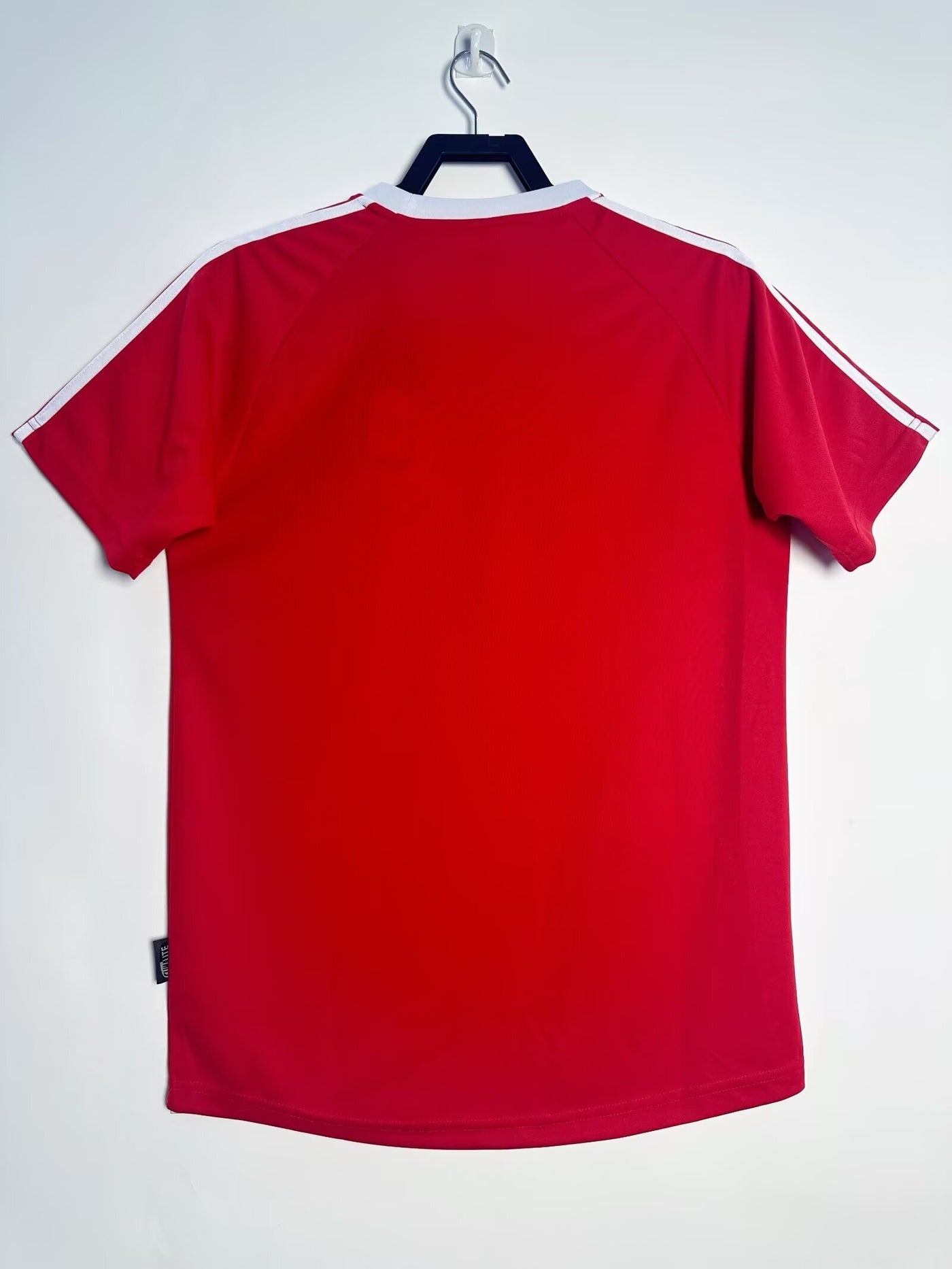Bayern Munich 01/02 European Home Retro Shirt