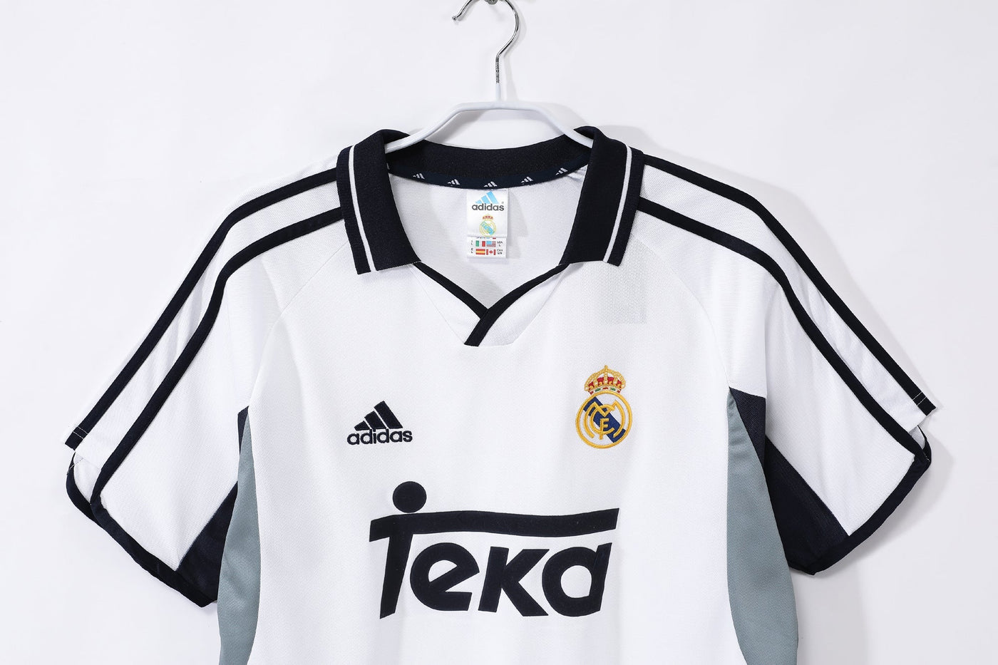 Real Madrid 00/01 Home Retro Shirt