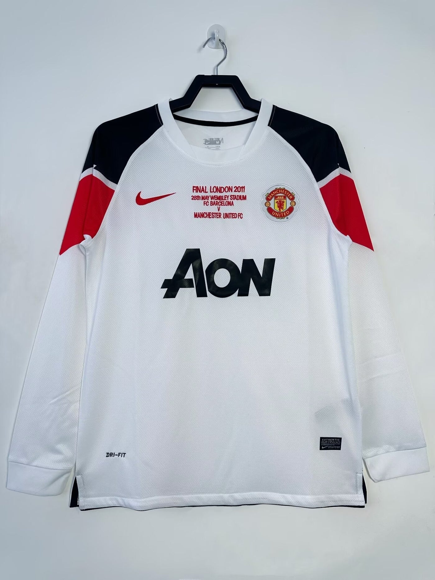 Manchester United 2010/11 Away Retro Shirt - Long Sleeve