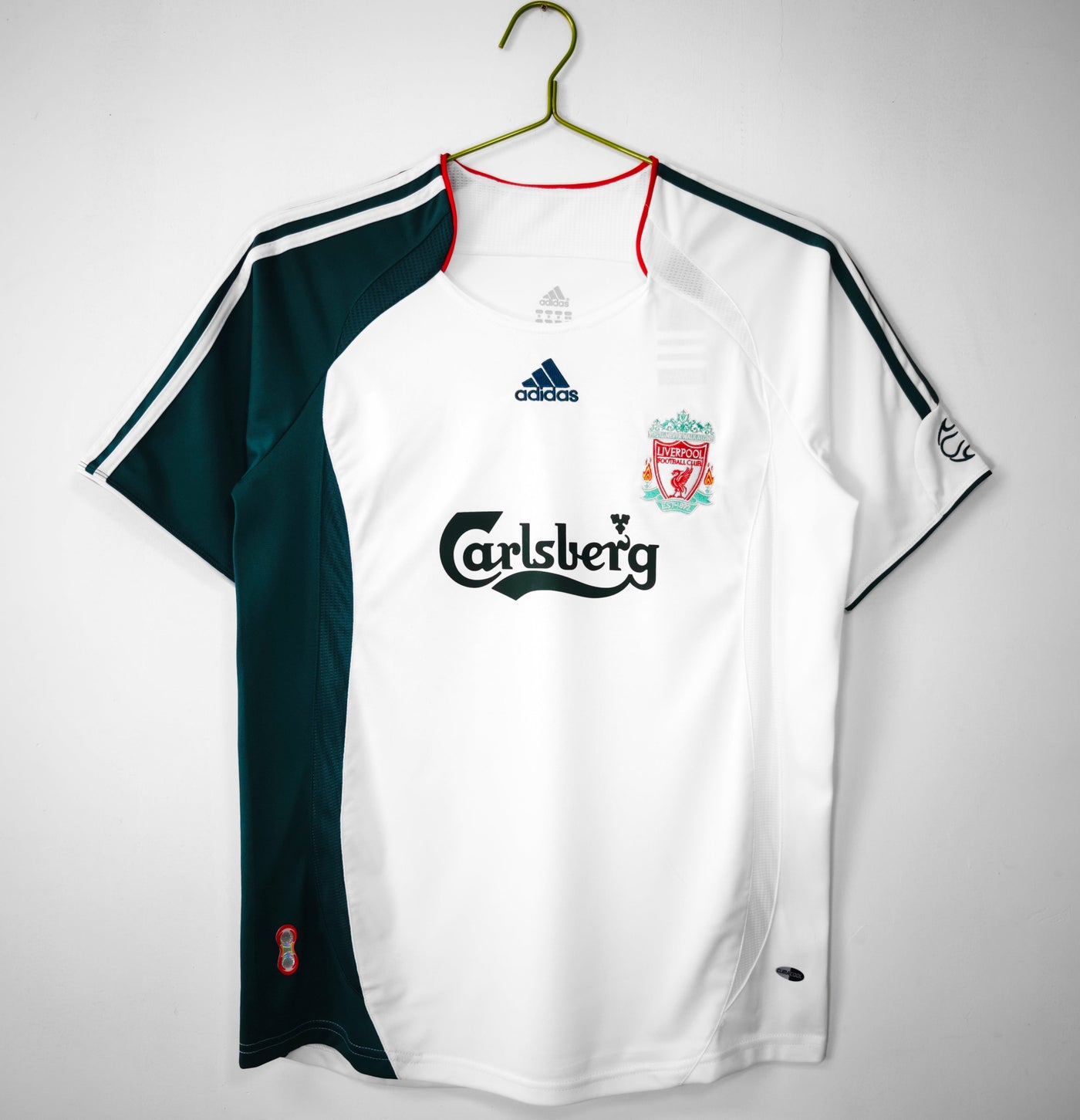 Liverpool 2006/08 Away Retro Shirt