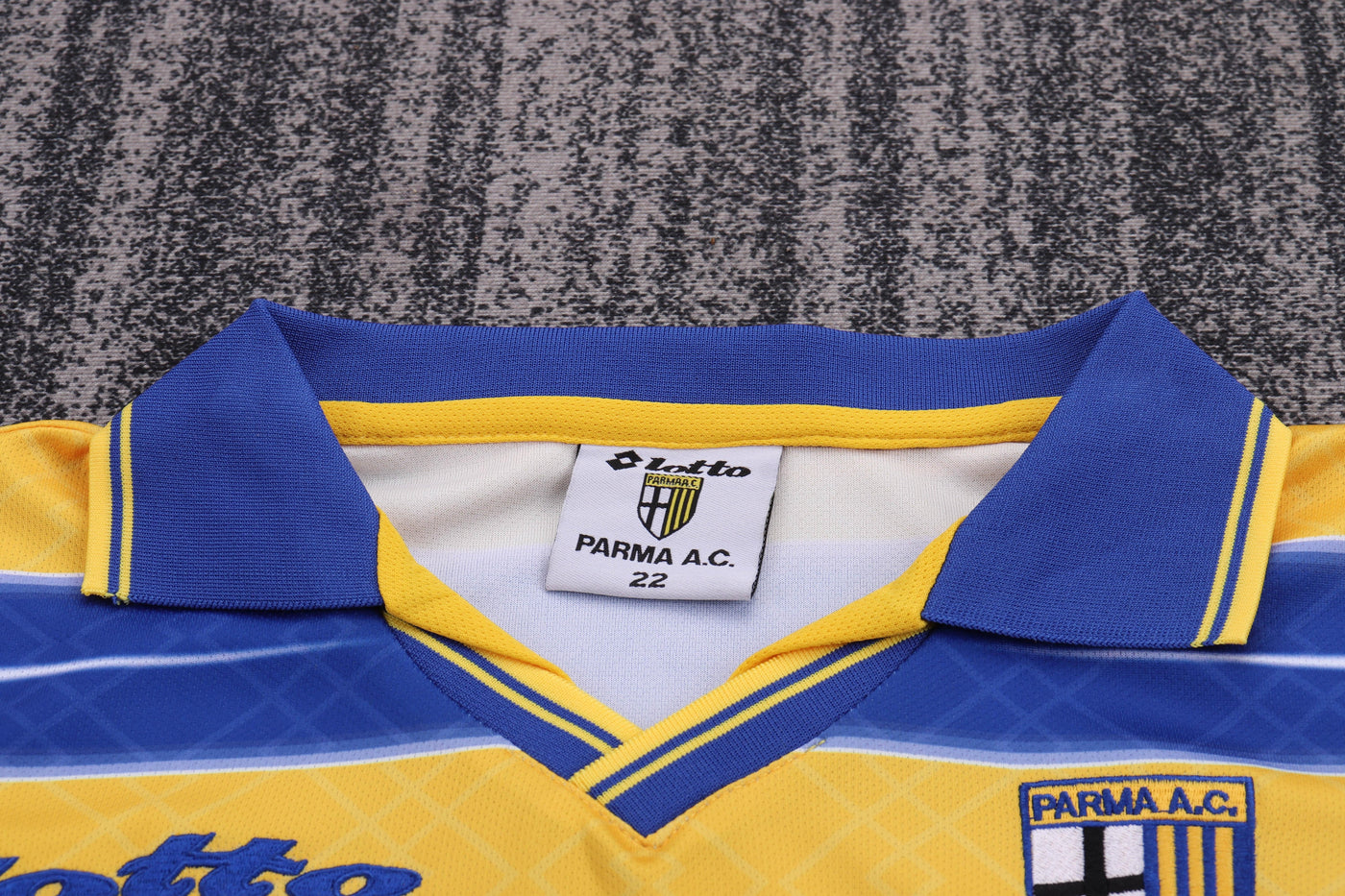 Parma 98/99 Children's Home Retro Set