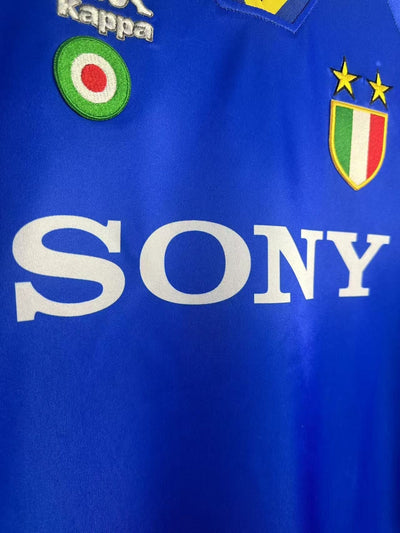 Juventus 95/96 Away Retro Shirt - Long Sleeve