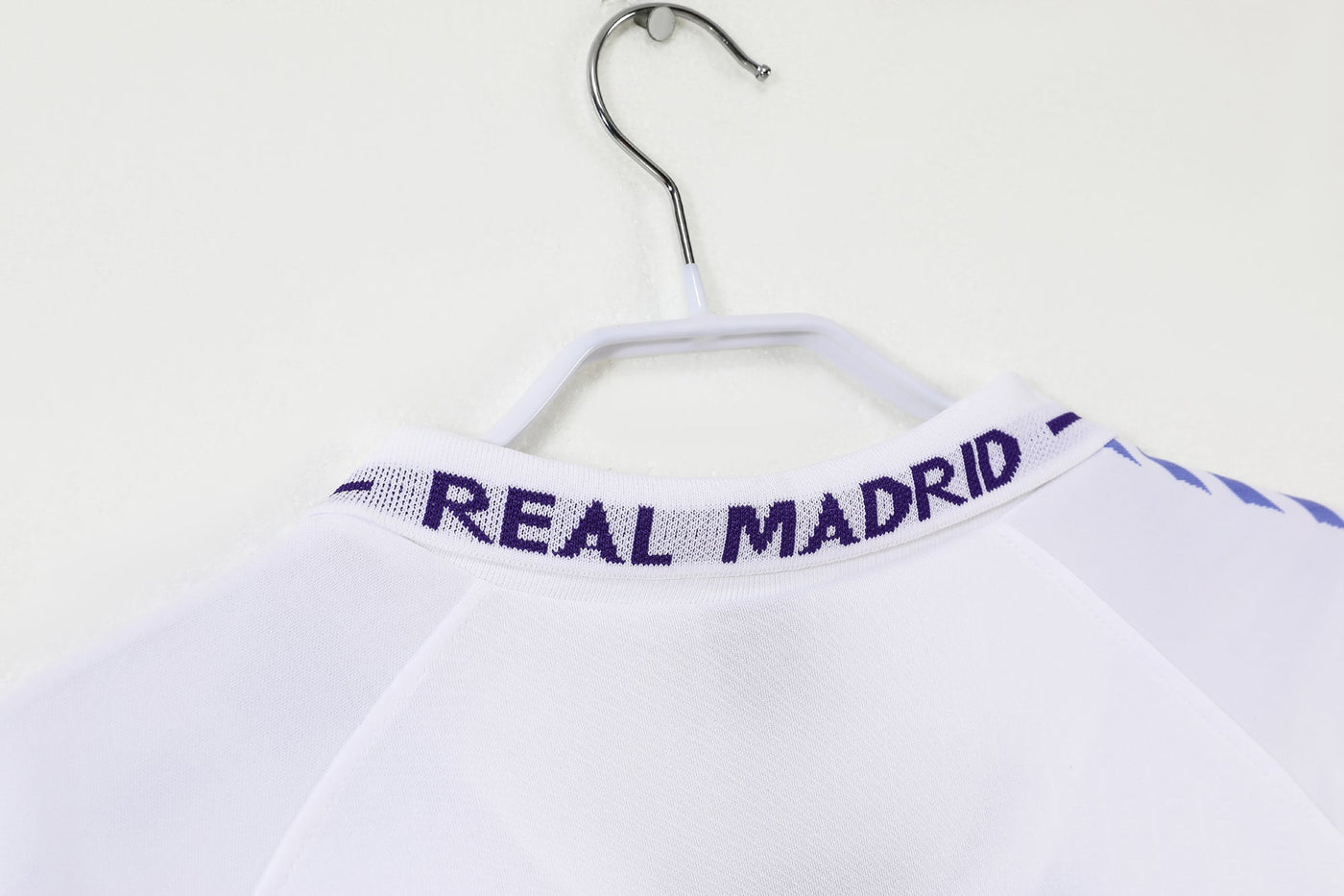 Real Madrid 1996∕97 Home Retro Shirt
