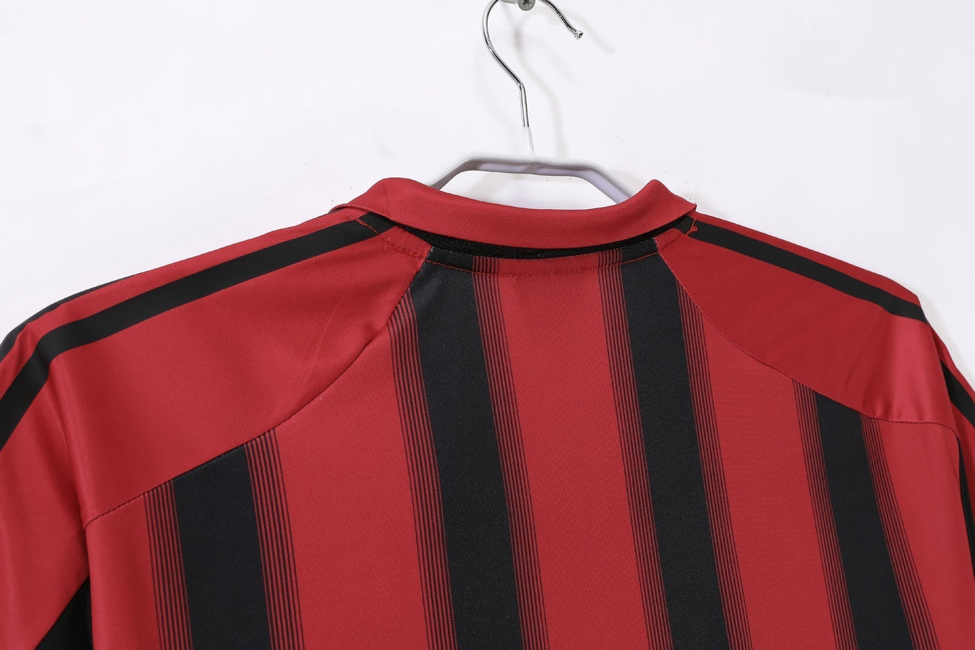 Milan 04/05 Home Retro Shirt