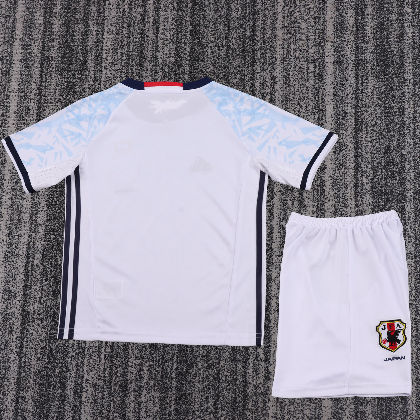 Japan 2016 Children's Away Retro Set