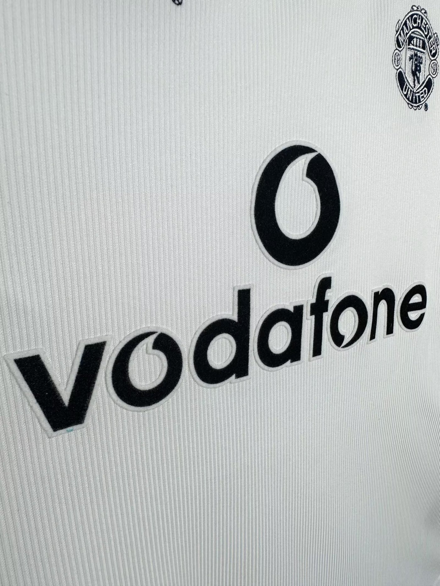 Manchester United 00/01 Away Retro Shirt - Long Sleeve