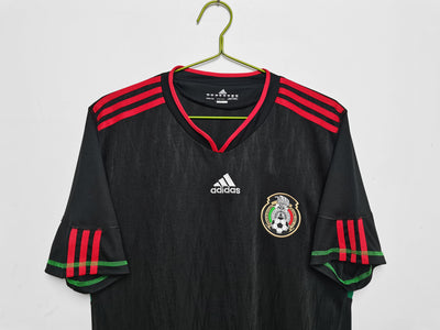 Mexico 2010 Away Retro Shirt