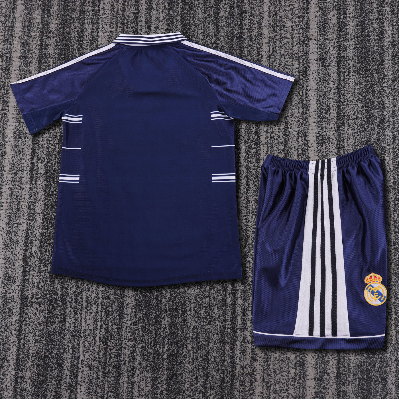 Real Madrid 98/99 Children's Away Retro Set
