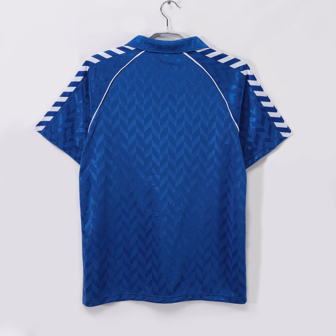 Real Madrid 86/87 Away Retro Shirt