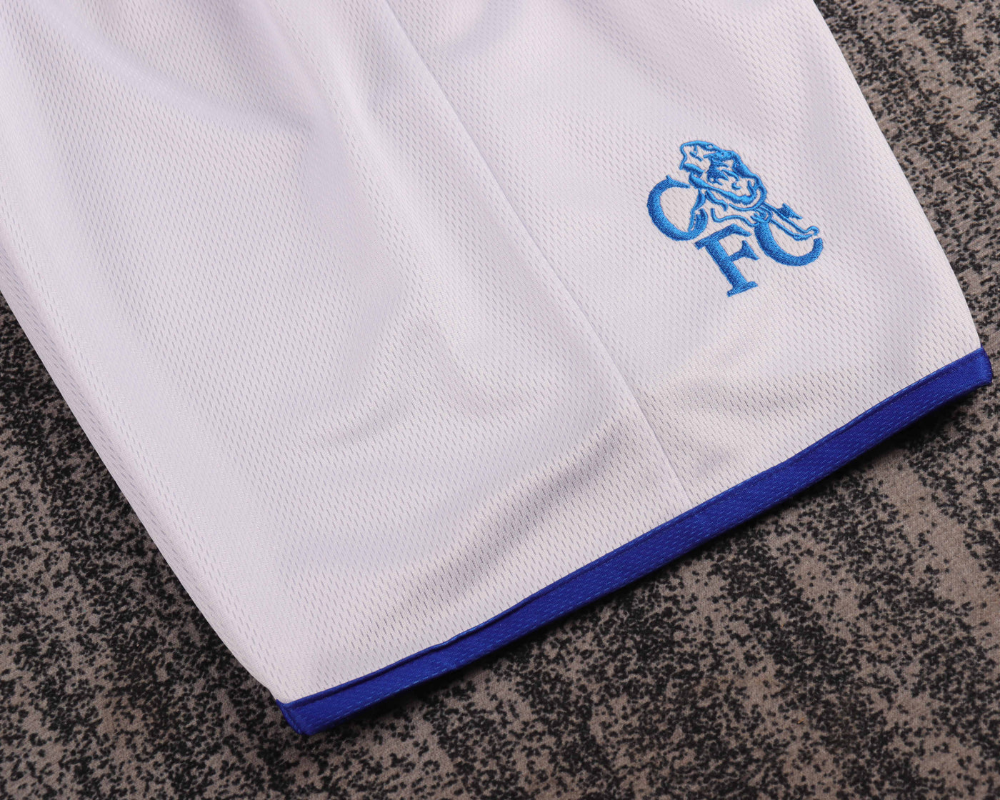Chelsea 03/04 Children's Away Retro Set