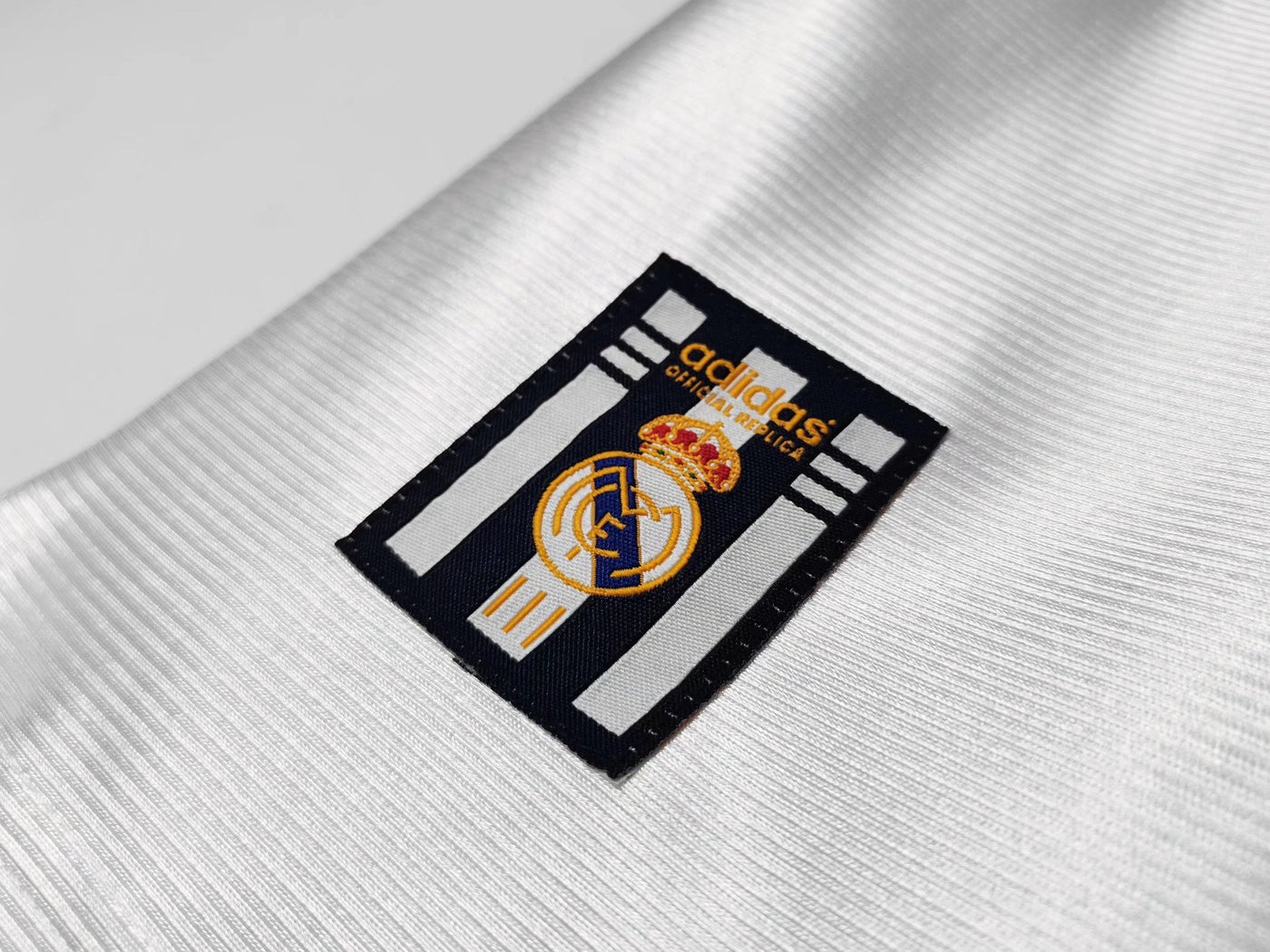 Real Madrid 98/99 Home Retro Shirt