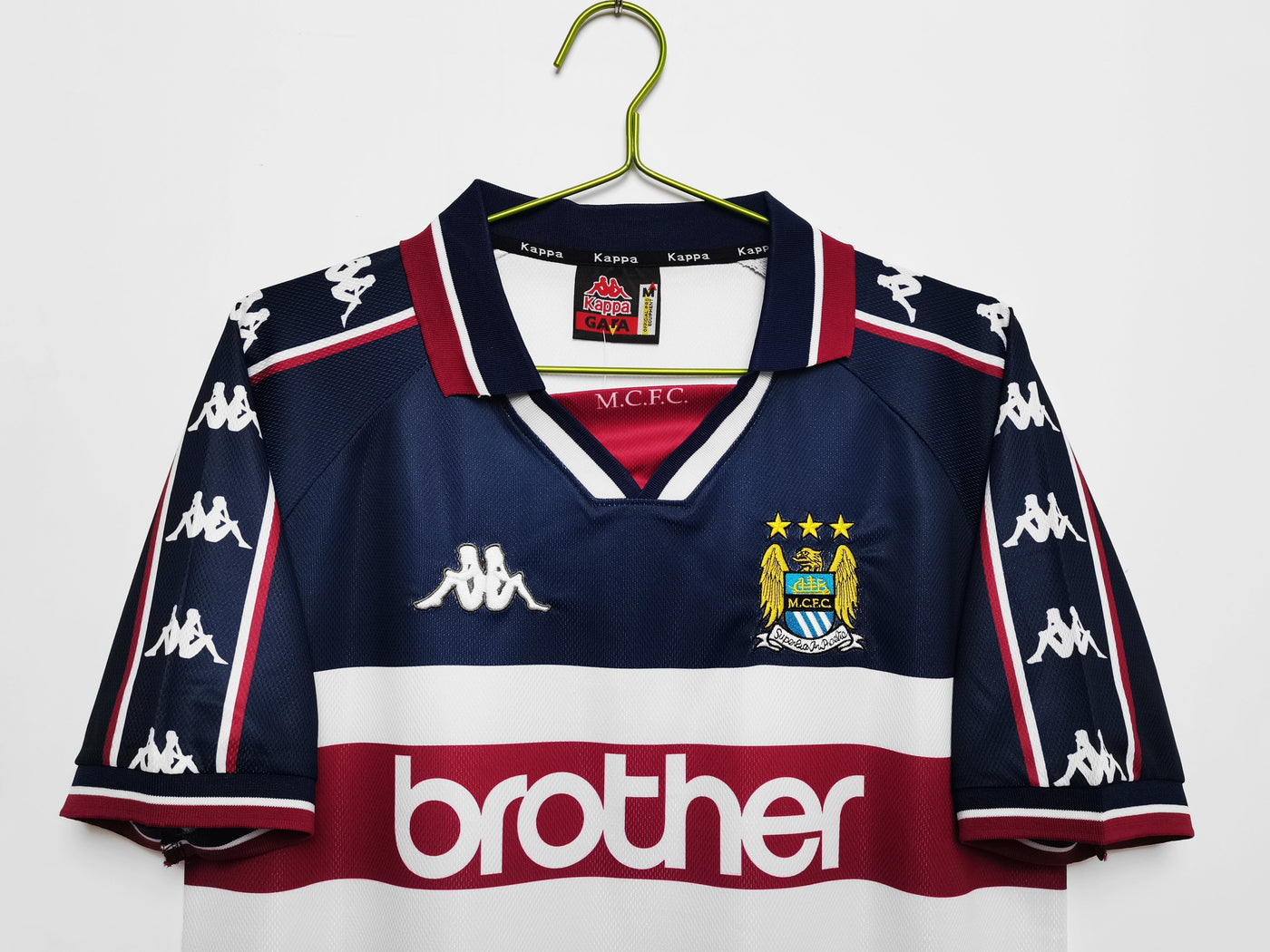 Manchester City 1997/98 Away Retro Shirt