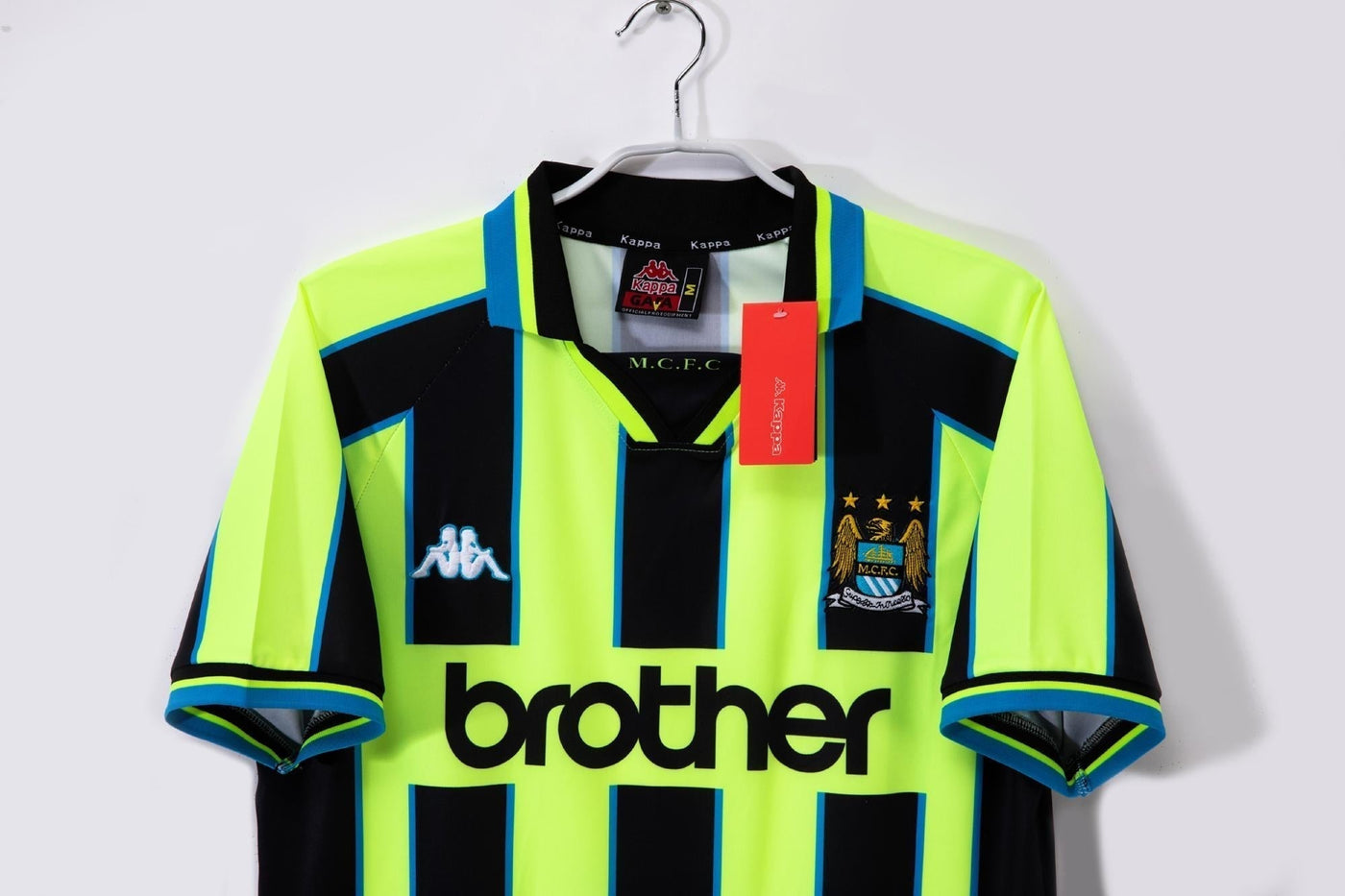 Manchester City 1998/99 Away Retro Shirt