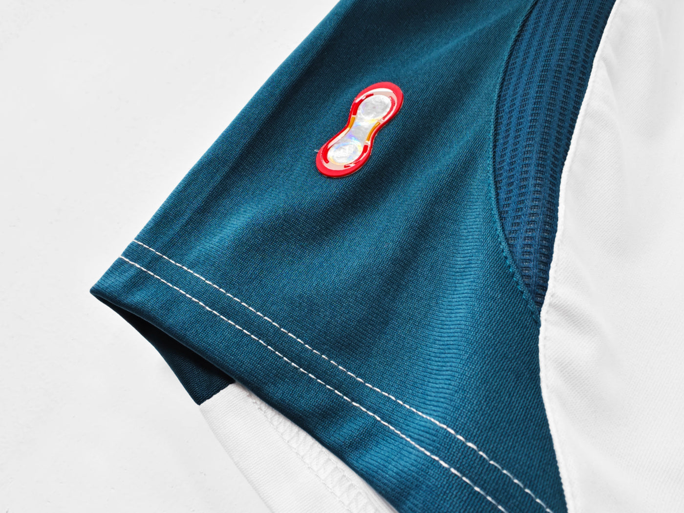 Liverpool 2006/08 Away Retro Shirt