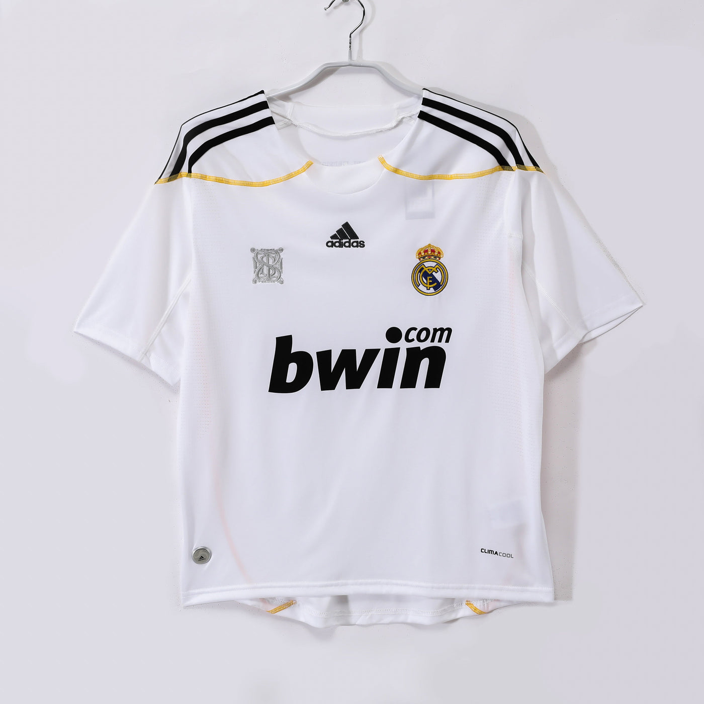 Real Madrid 09/10 Home Retro Shirt