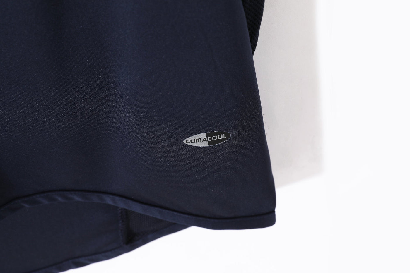 Real Madrid 04/05 Away Retro Shirt
