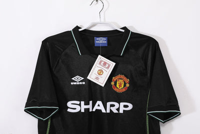 Manchester United 98/99 Away Retro Shirt