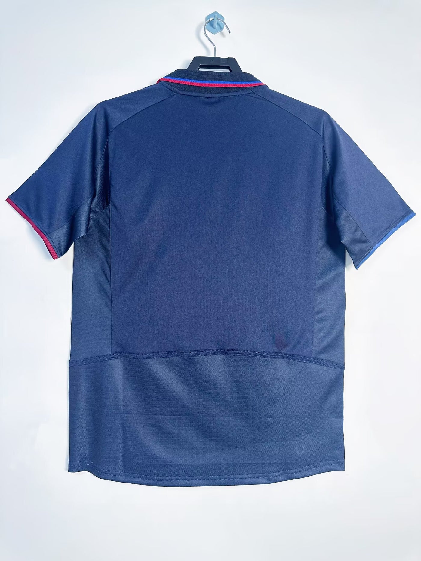 Barcelona 02/03 Away Retro Shirt