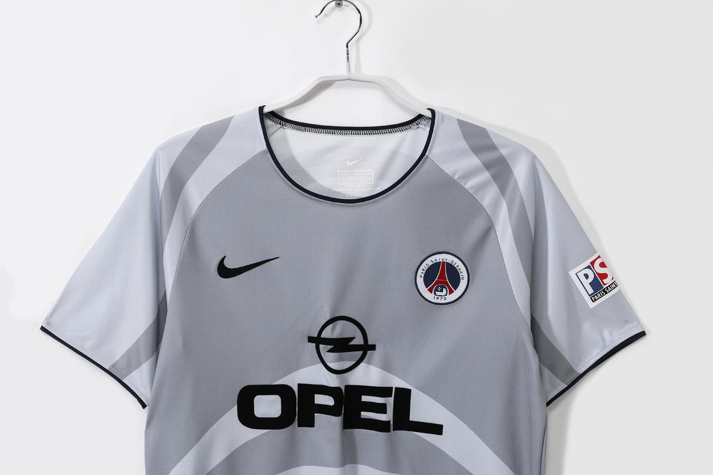 PSG 01/02 Away Retro Shirt