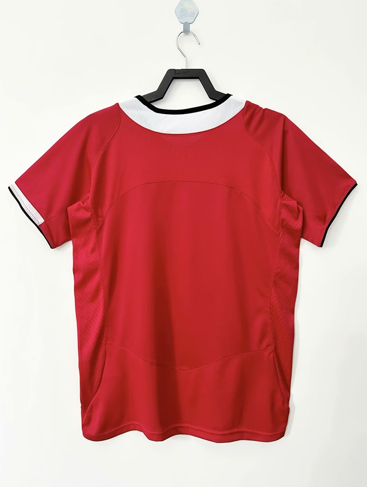 Manchester United 05/06 Home Retro Shirt