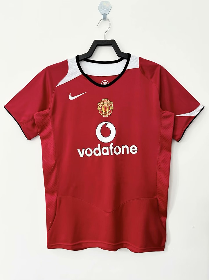 Manchester United 05/06 Home Retro Shirt