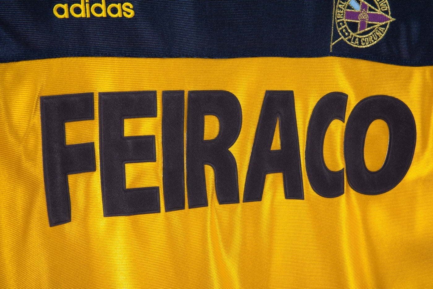 Deportivo La Coruña 99/00 Third Retro Shirt