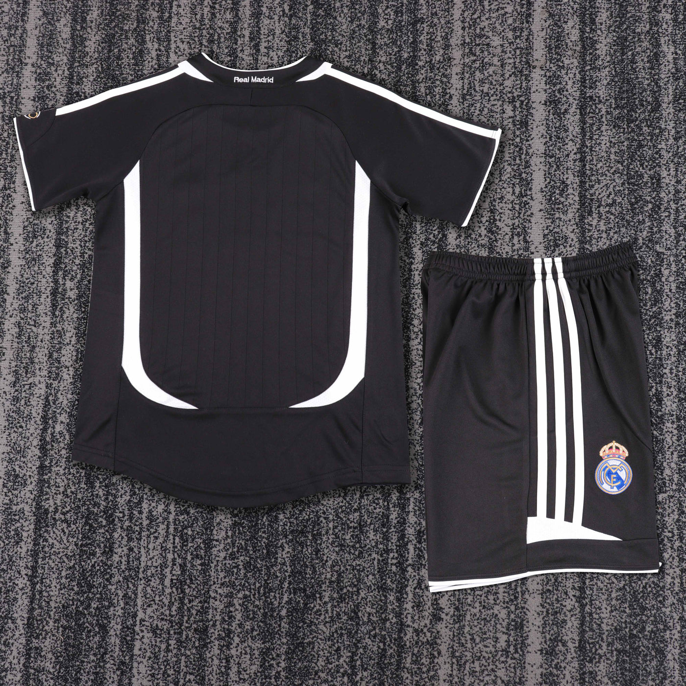 Real Madrid 06/07 Children's Away Retro Set