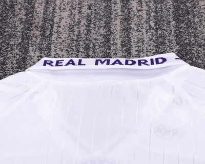 Real Madrid 96/97 Children's Home Retro Set (+Patches)