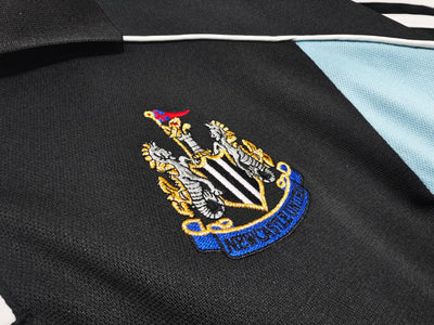 Newcastle 00/01 Away Retro Shirt