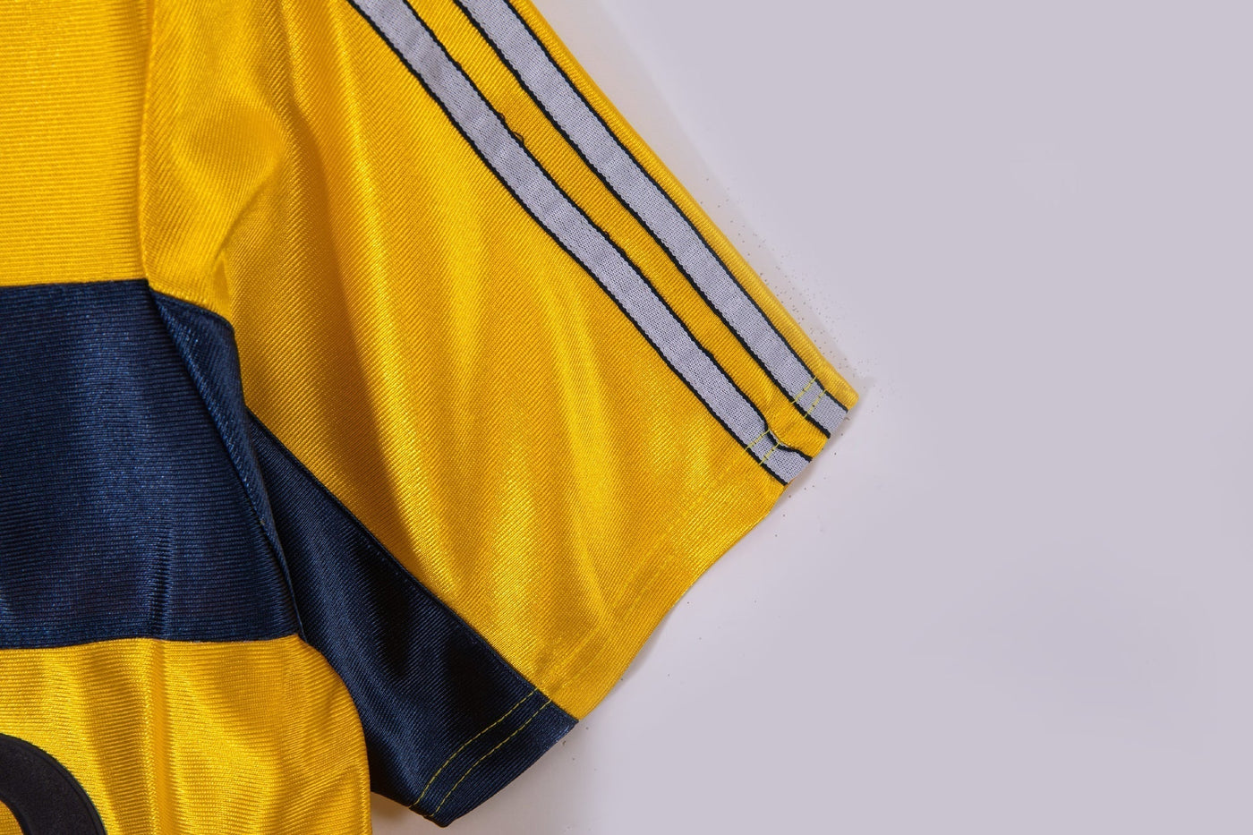 Deportivo La Coruña 99/00 Third Retro Shirt