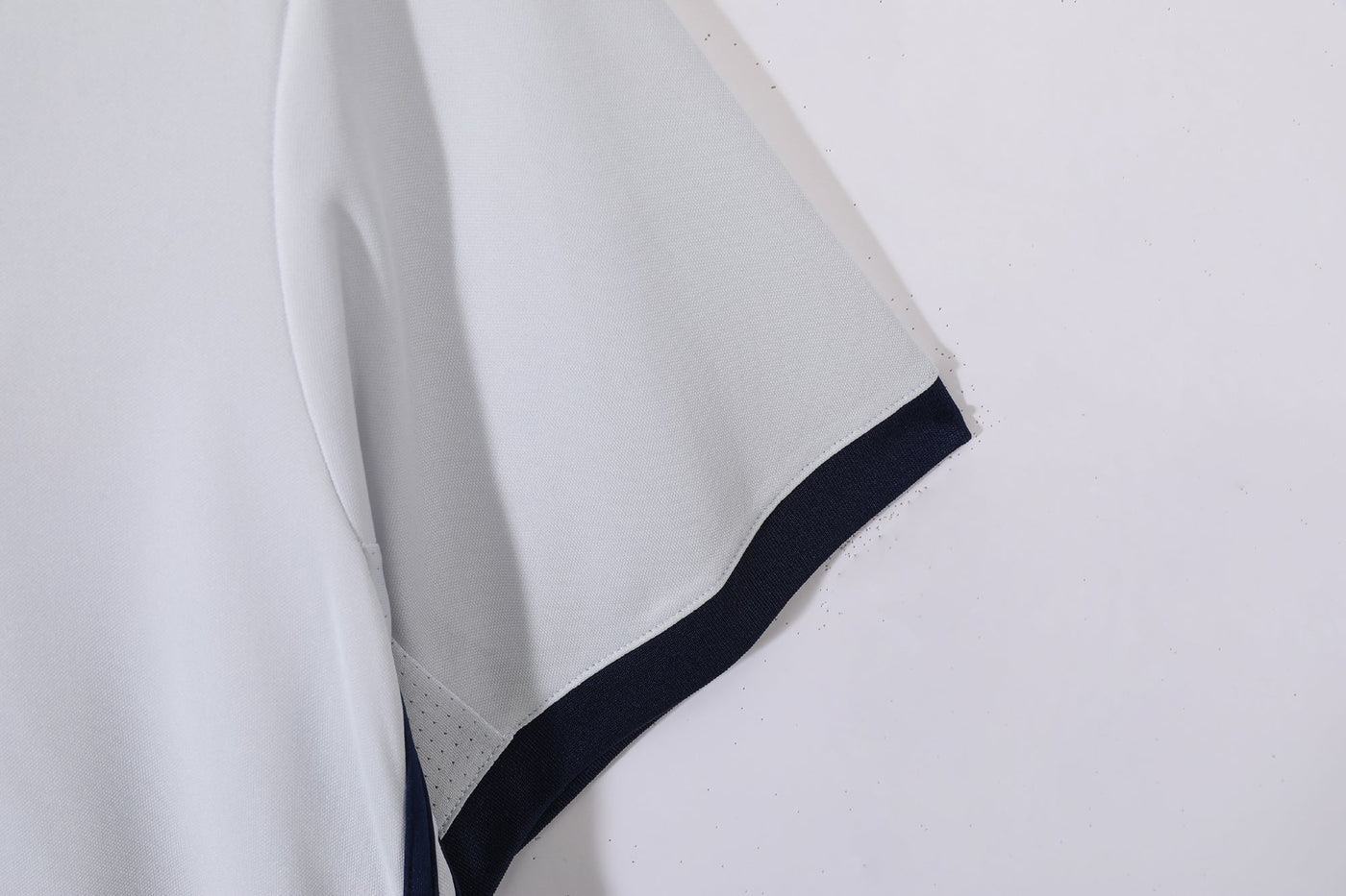 Real Madrid 16/17 Home Retro Shirt