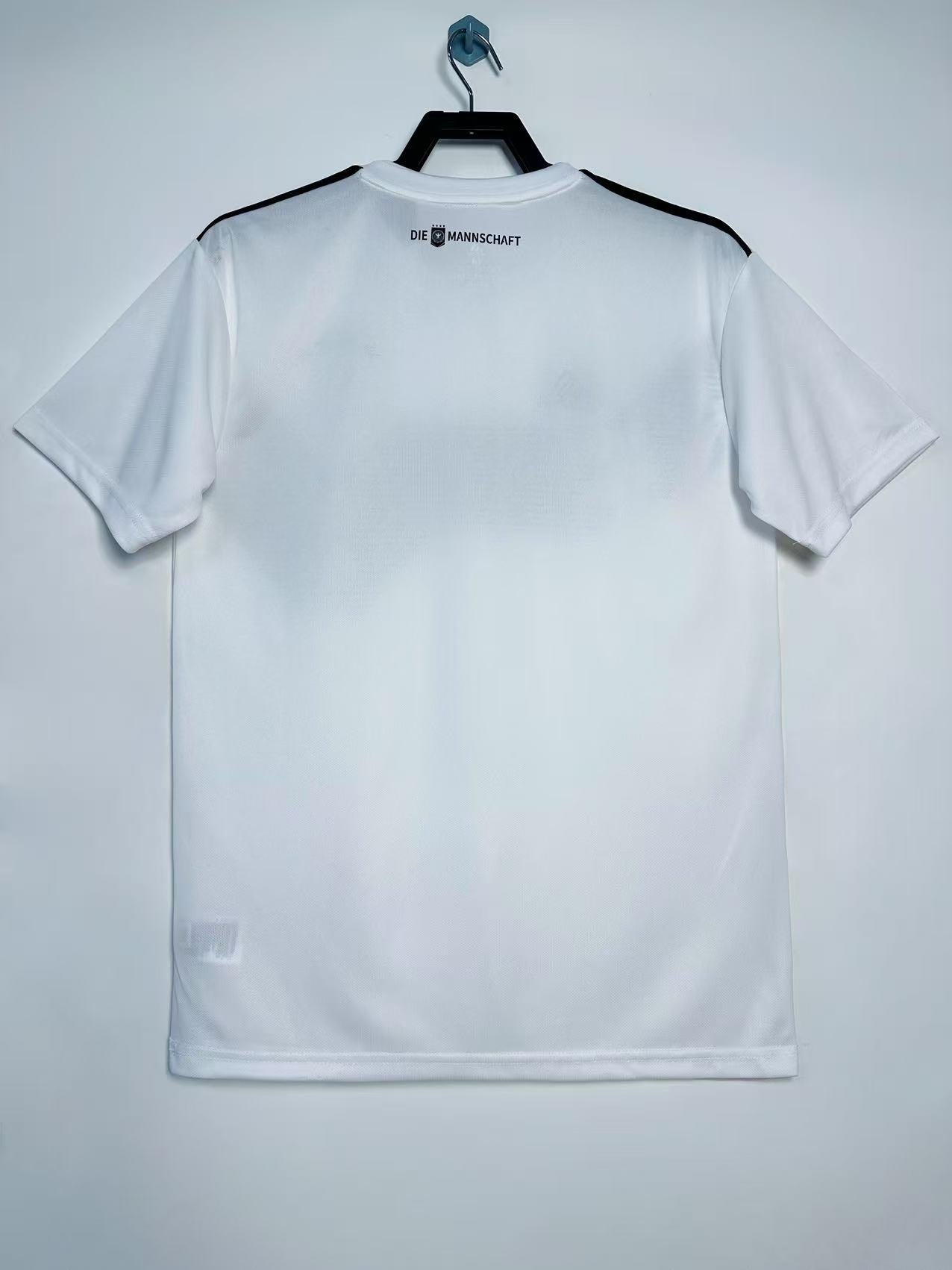 Germany 2018 Home Retro Shirt (+Patches)