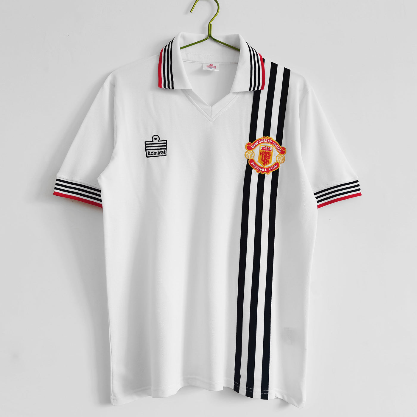 Manchester United 75/80 Away Retro Shirt