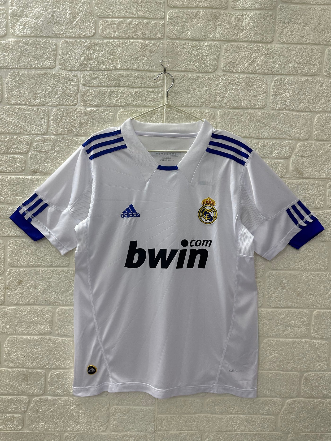 Real Madrid 10/11 Home Retro Shirt