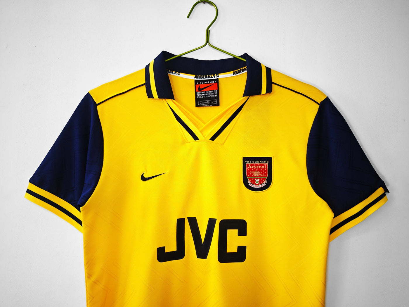 Arsenal 1996/97 Away Retro Shirt