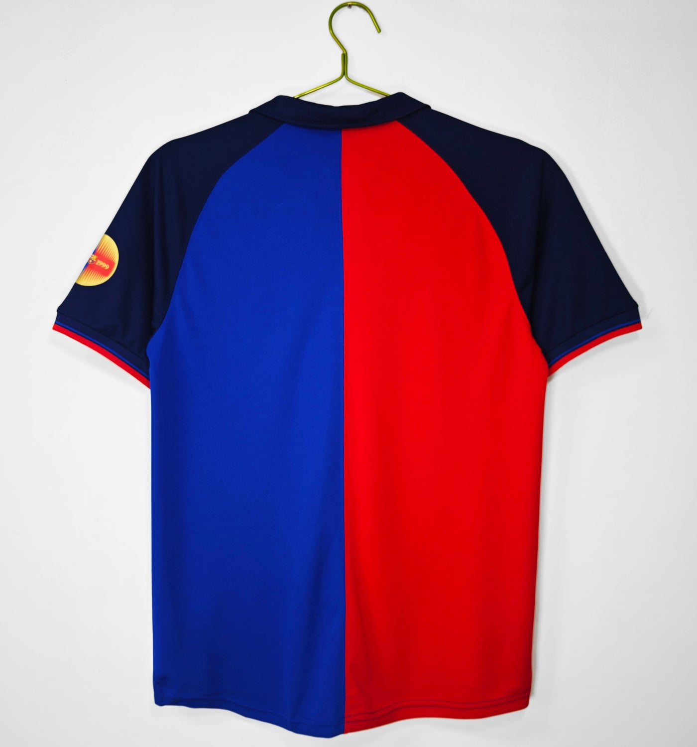 Barcelona 99/00 Home Retro Shirt