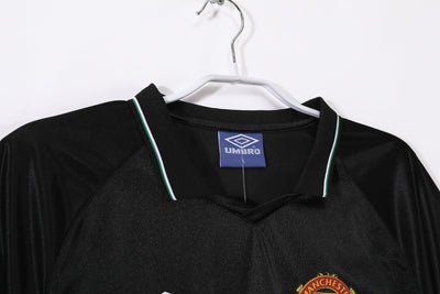 Manchester United 98/99 Away Retro Shirt