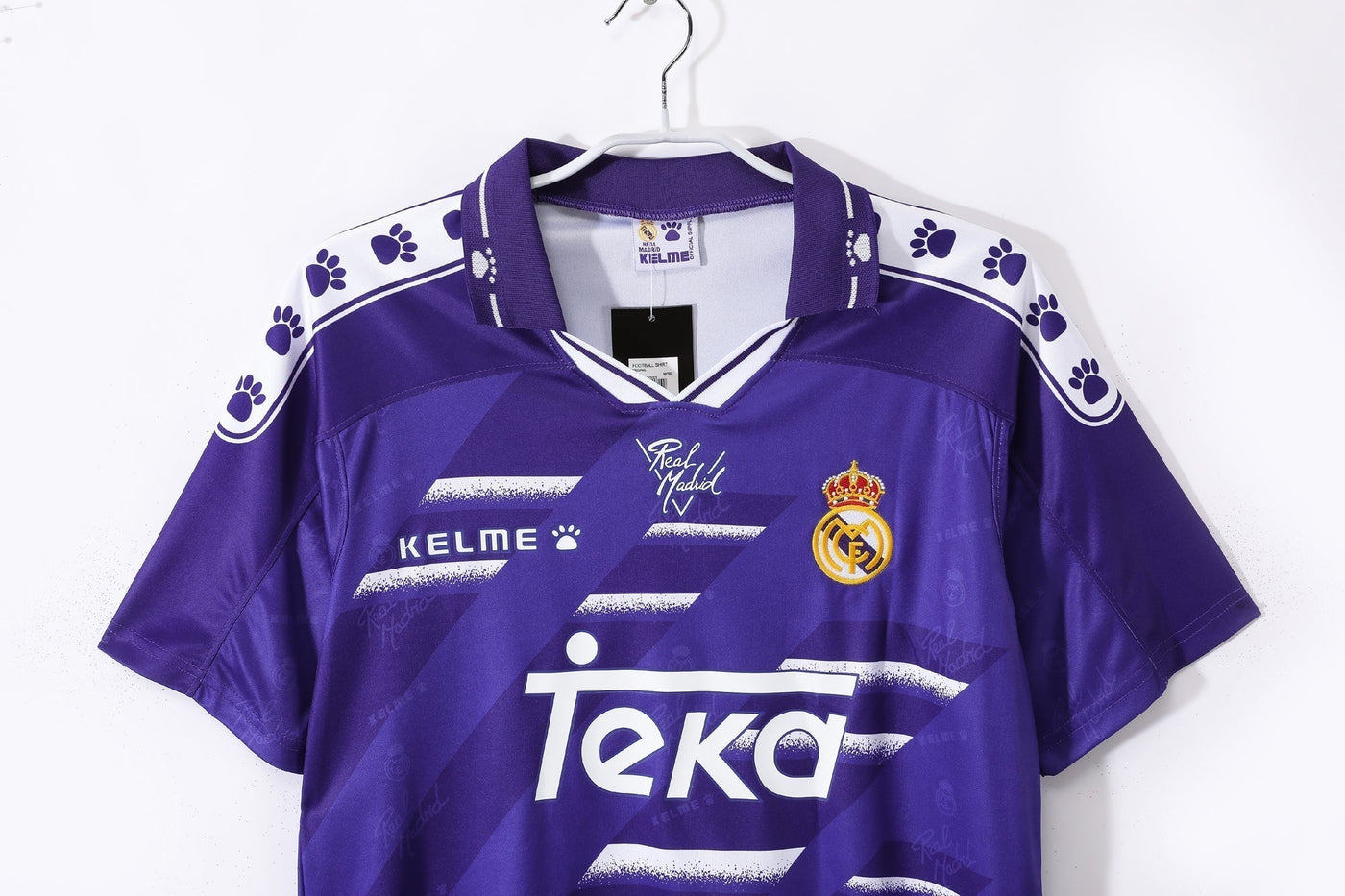 Real Madrid 94/96 Away Retro Shirt