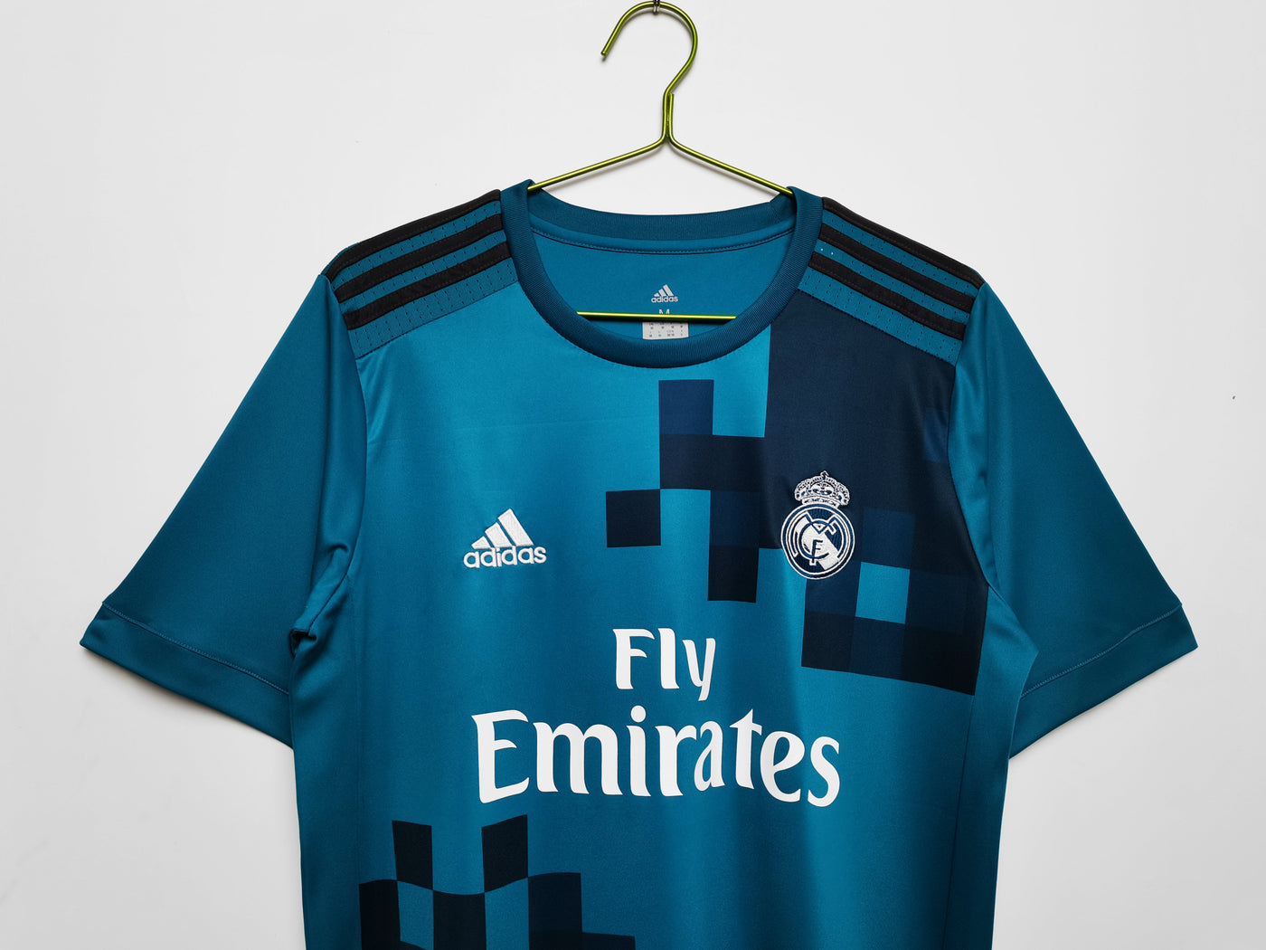 Real Madrid 17/18 Third Retro Shirt