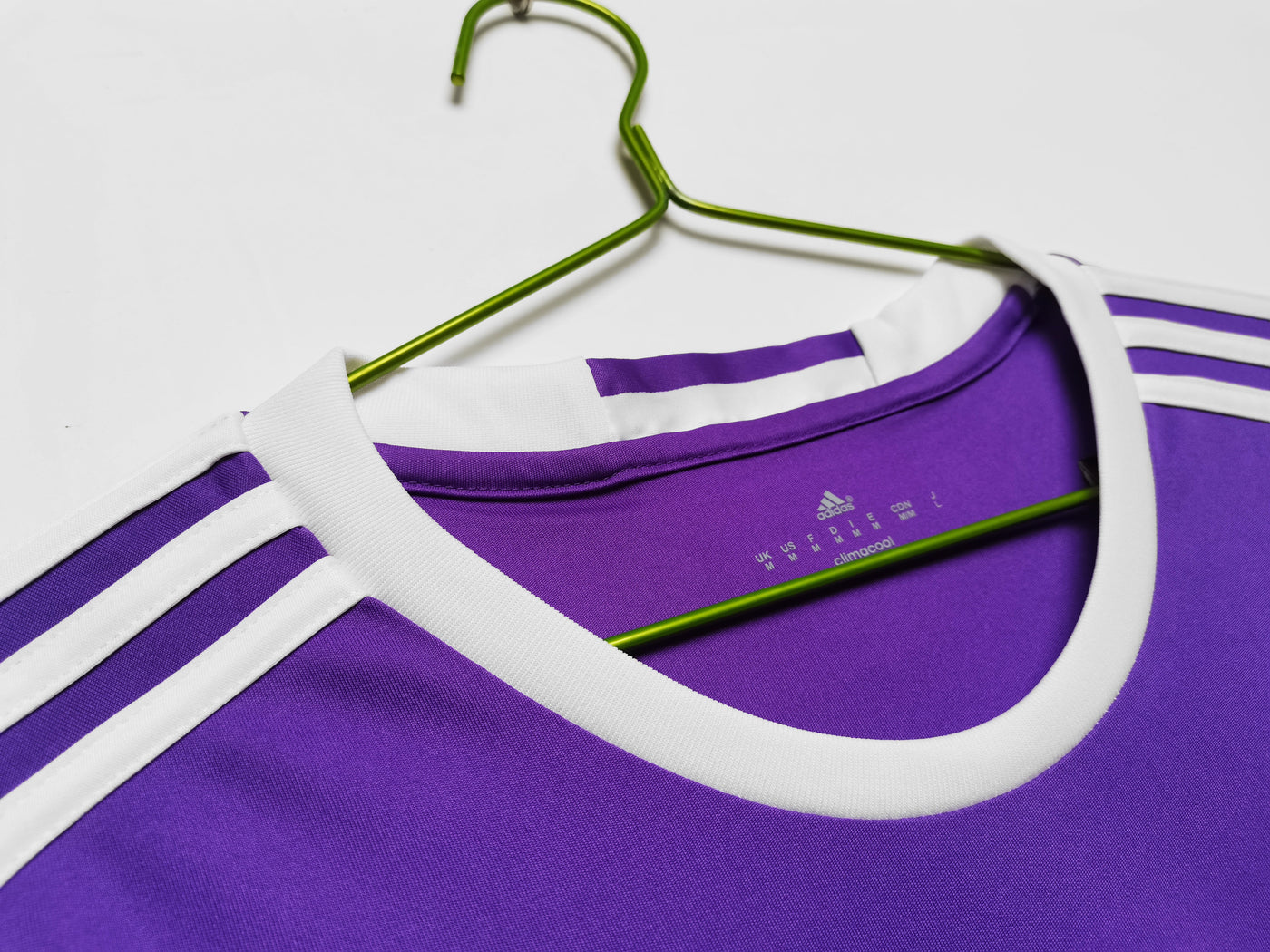 Real Madrid 16/17 Away Retro Shirt