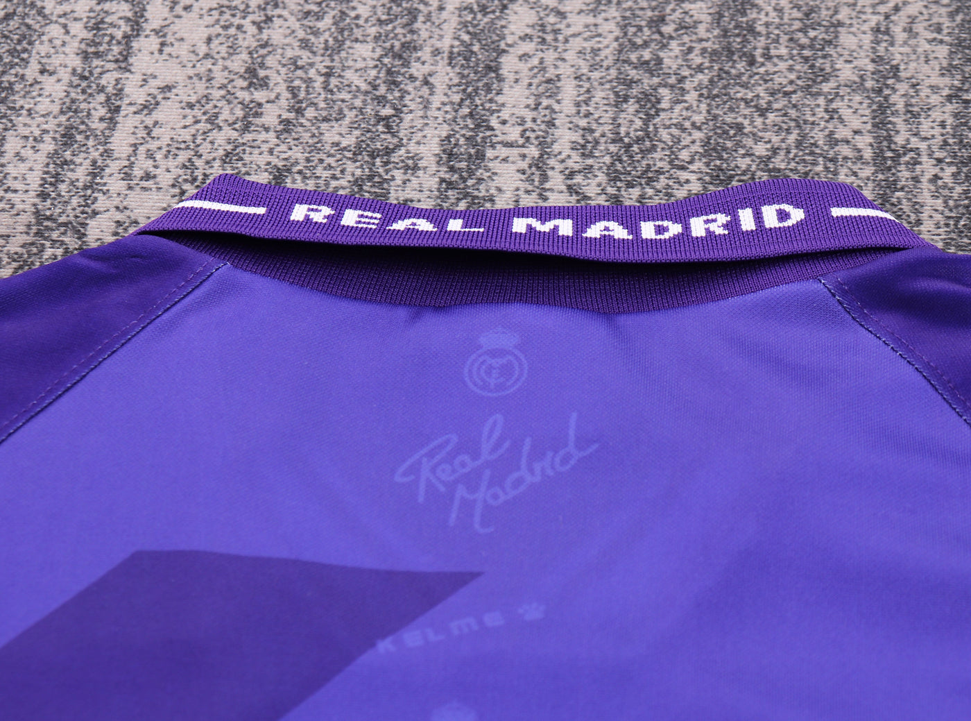 Real Madrid 94/95 Children's Away Retro Set
