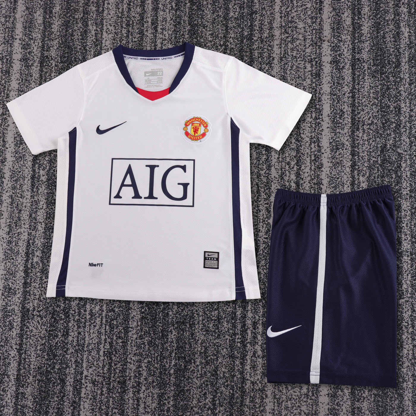 Manchester United 08/09 Children's Away Retro Set