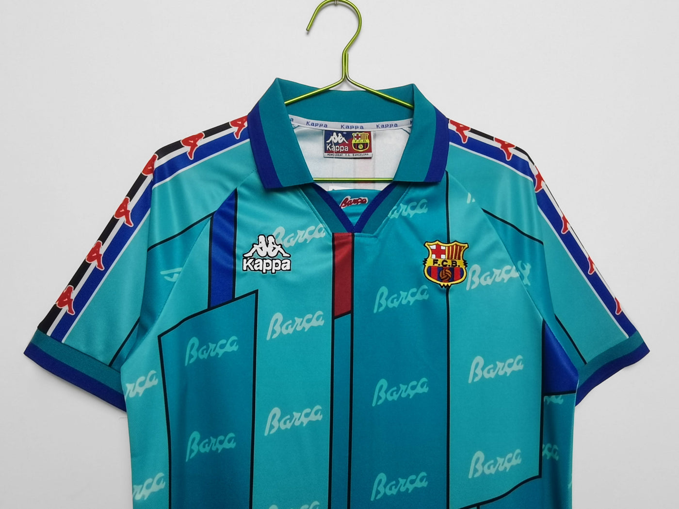 Barcelona 1995∕97 Away Retro Shirt