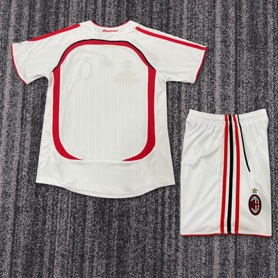 Milan 06/07 Children's Away Retro Set