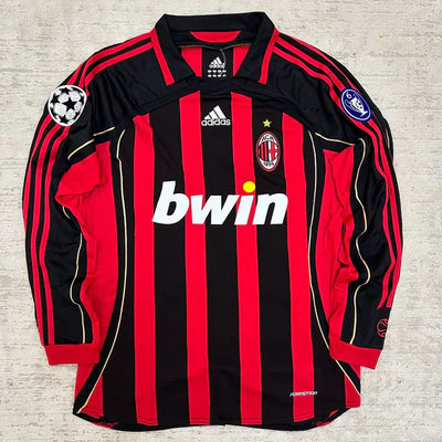 MIlan Retro 06/07 Home Shirt - Kaká #22 (+Patches)