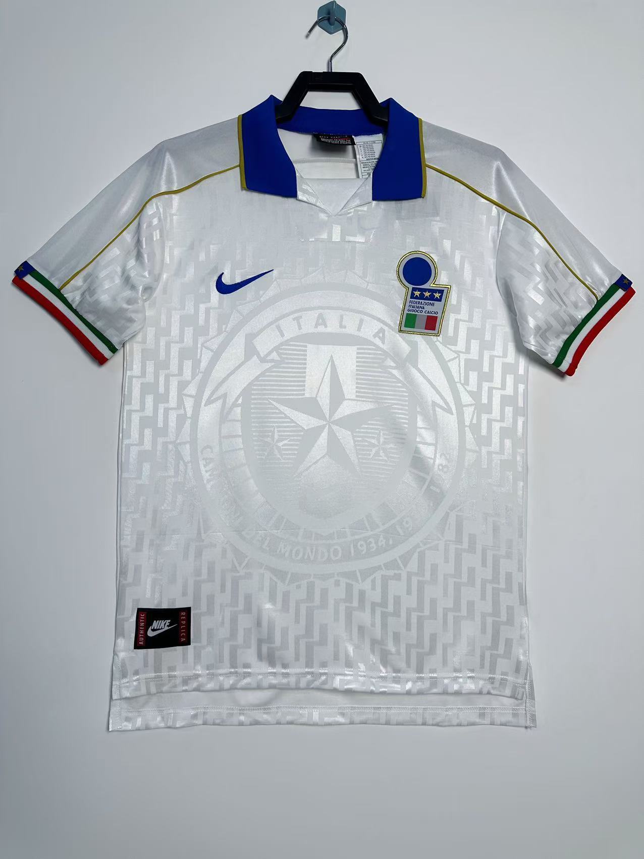Italy 1995 Away Retro Shirt
