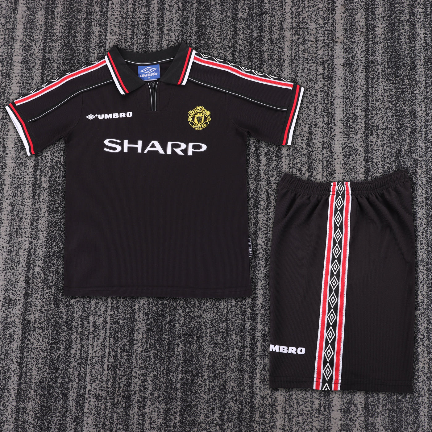 Manchester United 98/99 Children's Third Retro Set