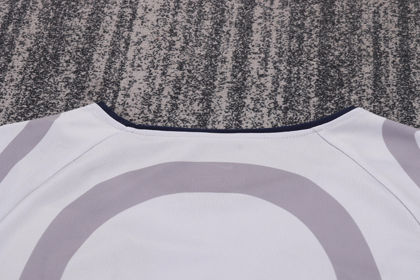 PSG 01/02 Children's Away Retro Set