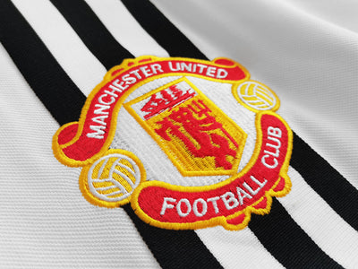 Manchester United 75/80 Away Retro Shirt